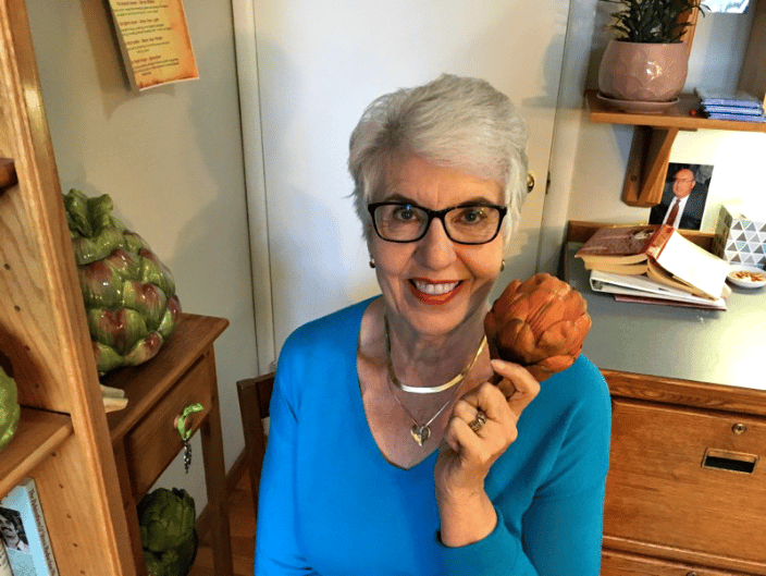 Judy Helm Wright  Author Coach Intuitive Woman Pet Grief Coach