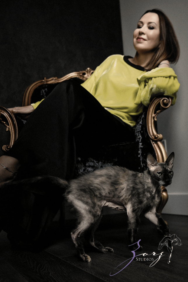 Cat's portrait with the owner