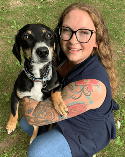 Jenna, client service representative
