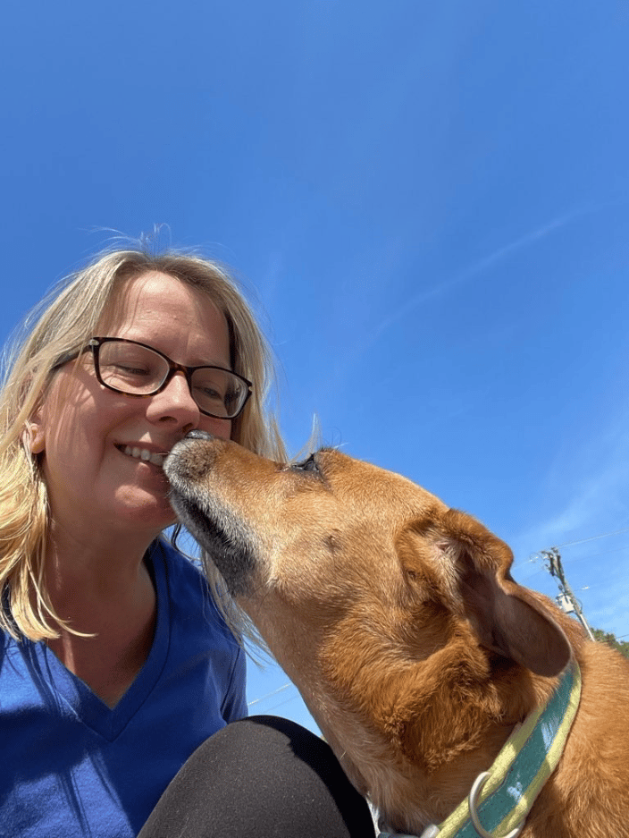 Reo - puppy kisses