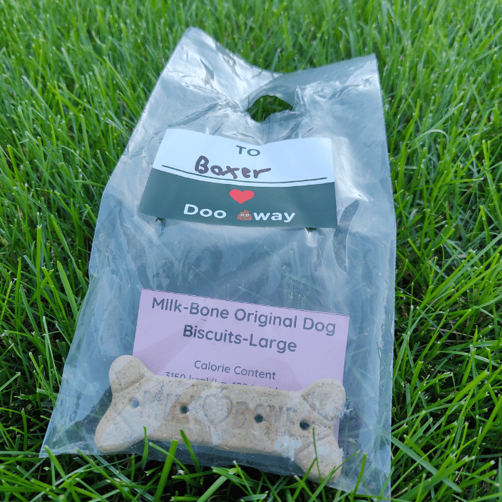 We leave a doggy bag after each visit to let you know your yard is clean!