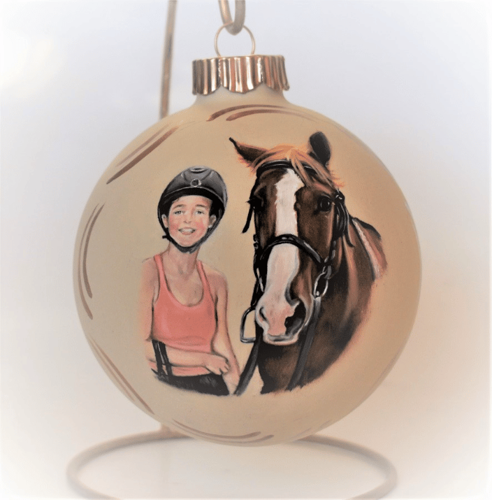Horse portrait ornament with horse owner