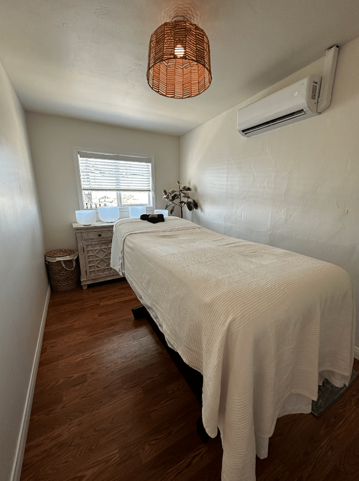 Reiki, Hypnotherapy and Sound Bath experience